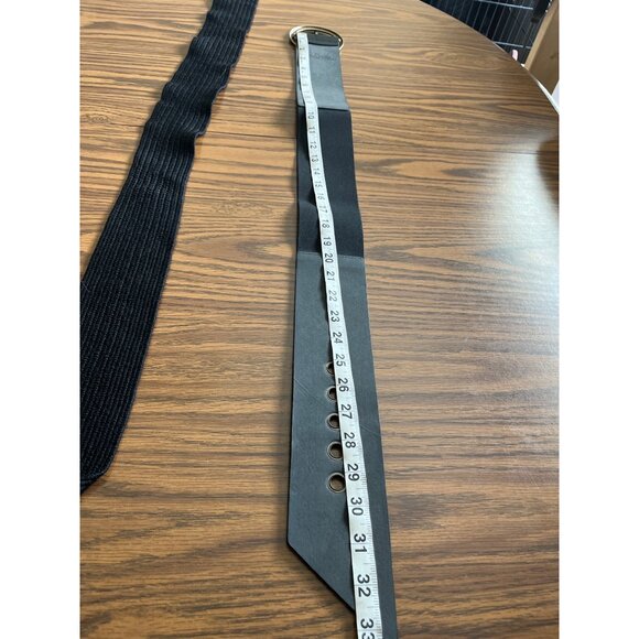 Black stretch belts with gold tone buckles set of two size S/M - Picture 5 of 6